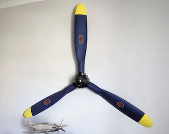 F4U Corsair Propeller Replica Black Hub