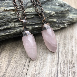Faceted Bullet Spike Rose Quartz Pendant Charm, Vintage Bronze Pink Crtstal Quartz Pencil Point Choker Necklace Pendants, GP22073003
