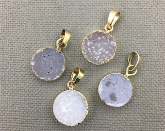Al por mayor oro plateado Druzy Geode gemstone encantos, Petite Redondo ágata Drusy colgante encanto para collar o pulsera DIY, GP081406
