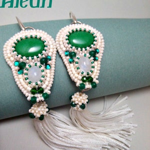 Ohrringe mit Jadeit Ohrringe mit Mondstein und Bürsten. Ohrringe Perlen Ohrringe handgemachte Perlen Schmuck Perlen lange Ohrringe