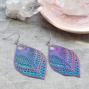 Orecchini Boho Mandala - Gioielli pendenti in filigrana arcobaleno