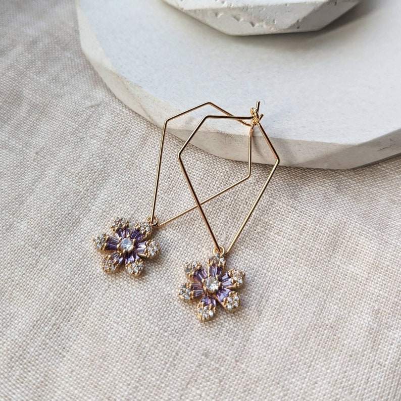 Flower earrings, geometric hoops, dangle drop earrings, handmade gold earrings, gift for her, dainty earrings, boho bohemian jewellery zdjęcie 6