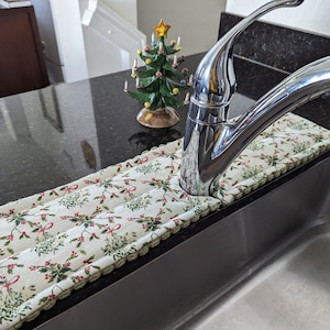 Drip Catcher/Sink Drying/Splash Mat - Long - Mistletoe Lattice Designs - Various Sizes - Home or RV - 1 opening 2 1/4 in