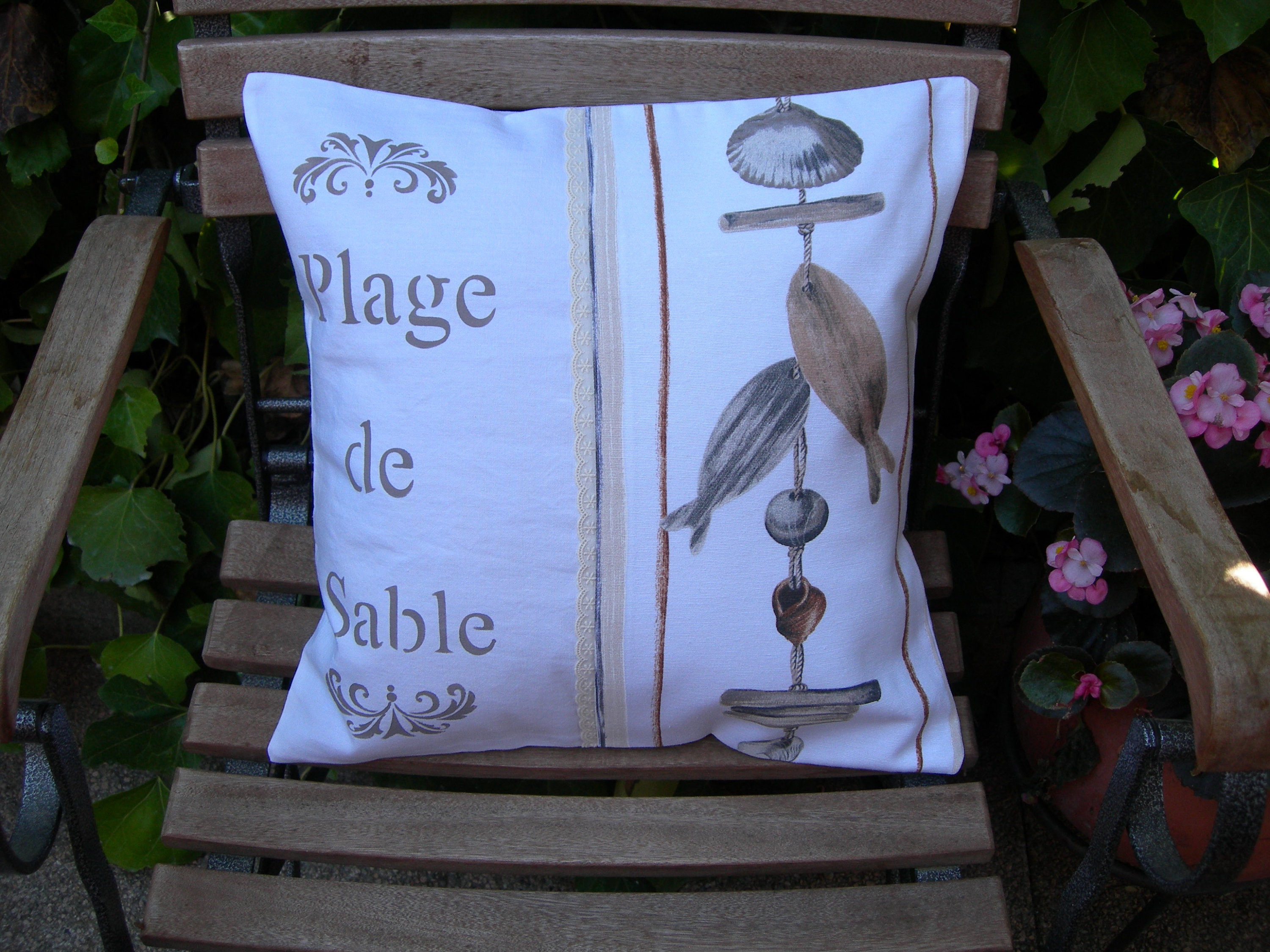 Coussin Coton Déhoussable Bord de Mer avec Inscription Peinte