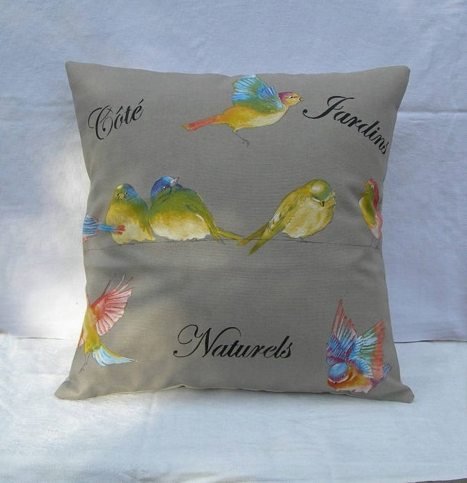Coussin Animalier Les Oiseaux avec Inscriptions en Peinture Déhoussable
