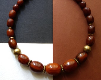 Vintage Bakelite Necklace with Brassbeads