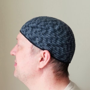 RESERVIERT !  Herren Crochet Beanie Strickmütze Skull Cap Melange Grau/Schwarz Hut für Männer Boho Hippie Style Strickmütze Retro Cap Kufi Grau Herrenmütze