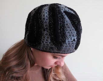 Gehäkelte Blumen Beanie: Retro Boho Strickmütze