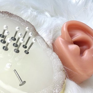 Cartilage Earrings Silver Stud Pearl Gem Flat Disc Back Tragus Nose Helix Labret Piercing Screw On Dahlia Bites Rook Lobe 6mm 8mm 10mm Bar