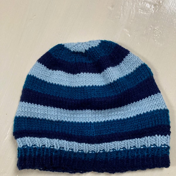 bonnet laine à rayures bleu