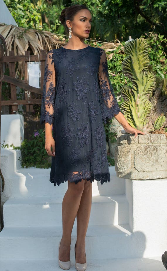 Elegante vestido azul marino con encaje floral y maravilloso - Etsy México Elegante vestido azul marino con encaje floral y maravilloso - Etsy México