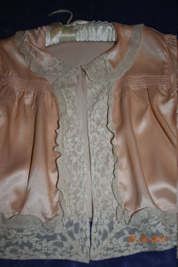 Vintage Bed Jacket - image 2