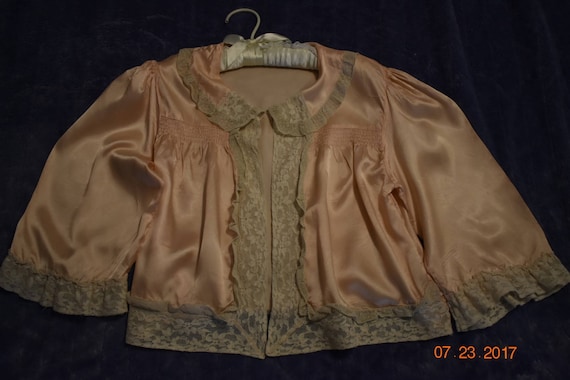 Vintage Bed Jacket - image 1