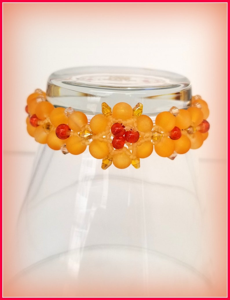 Bracelet and Earring Set Matte Orange and Red Crackle Beaded Necklace