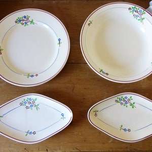2 Raviers, 1 bol creux, 1 assiette Moulin des Loups Orchies &quot;Isabelle&quot; / 2 servig dishes, 1 bowl, 1 plate from Moulin des Loups, France