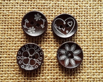 Round buttons x 4 with two holes in wood, brown color with white patterns, diameter 2 cm