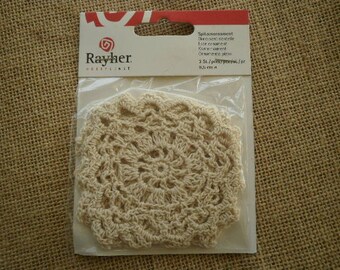 Bag of three crochet lace ornaments, ecru color, size 9.5 cm