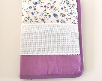 Health book cover to embroider in cross stitch, Flowers