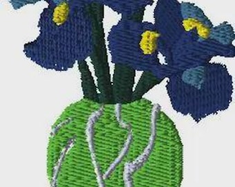 Irisborduurontwerp, irisboeket in een vaas, borduurwerk, machineborduurontwerp, bloemen, bloemen, irissen, paarse bloemen, lente,
