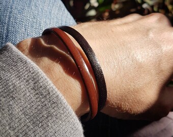 Bracelet personnalisé pour homme, bracelet en cuir, bracelet avec nom gravé, cadeau de Saint-Valentin pour lui, bracelet avec message.