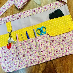Customizable Multi-Pocket Belt Apron – End of Year Gift for Teacher, Atsem, Nanny, Childcare Worker