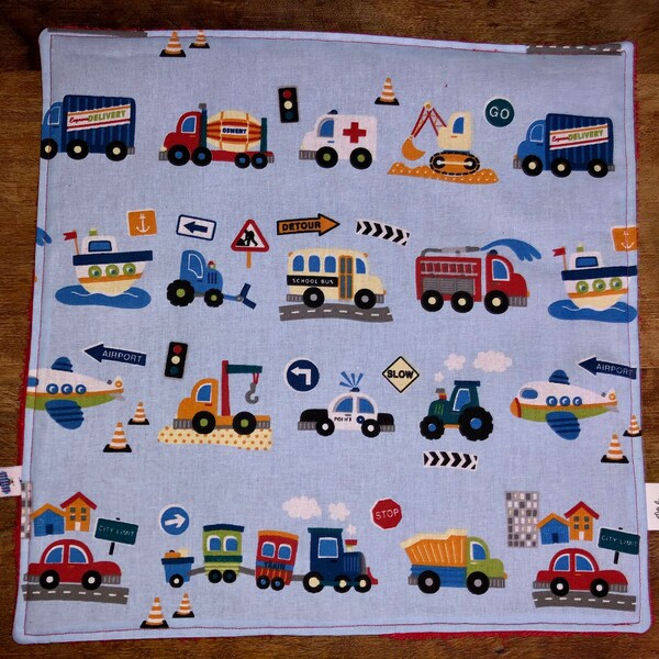 Children's napkin, customizable - vehicles