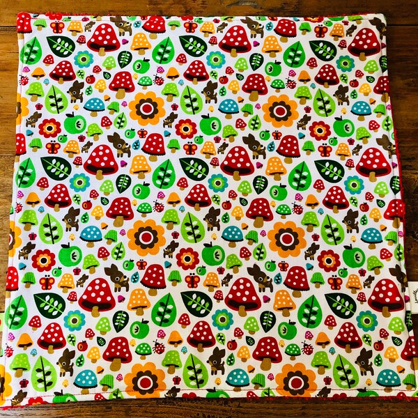 Children's napkin, customizable - "In the forest"