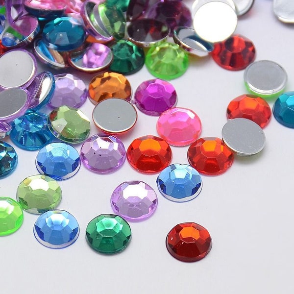 Sachet de 40 perles cabochons a facettes à coller acrylique  multicolore 10x3mm