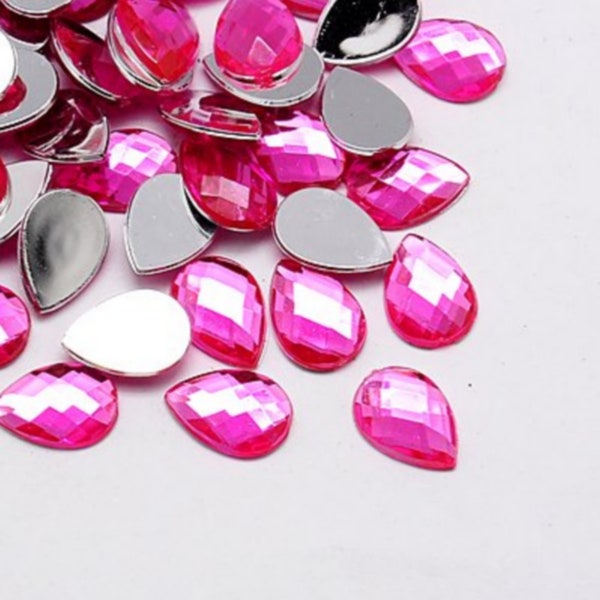 Sachet de 10 perles cabochons strass goutte à facettes à coller acrylique rose  18x13x4mm