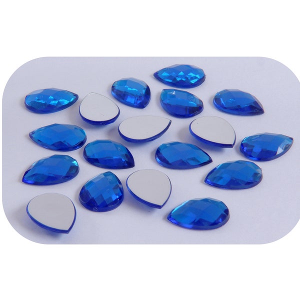 Sachet de 20 perles cabochons strass goutte à facettes à coller acrylique couleur Bleu 14x10x3,5mm