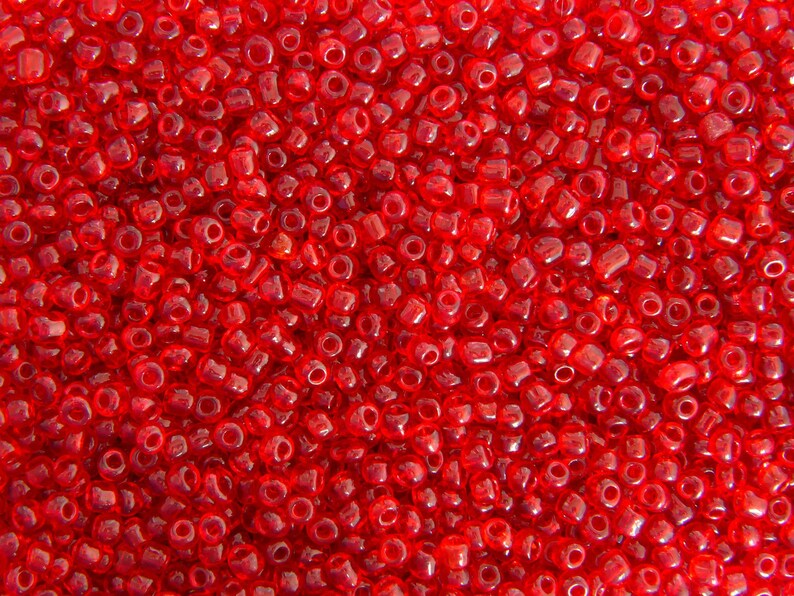 Sachet de 450 33g perles de rocailles verre rouge translucide diamètre 4mm image 1