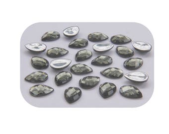 Sachet de 20 perles cabochons strass goutte à facettes à coller acrylique gris 14x10x3,5mm