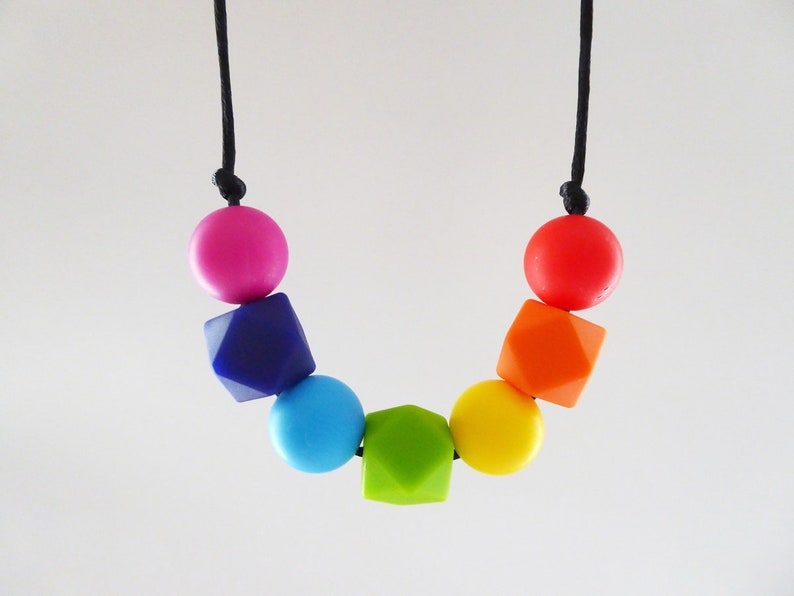 silicone teething necklace