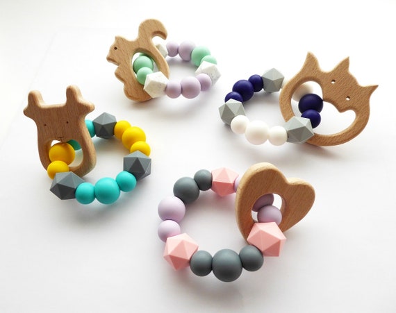 Baby Teething Bracelets Teether Wooden Silicone Chew Beads Teething Rattles Toy