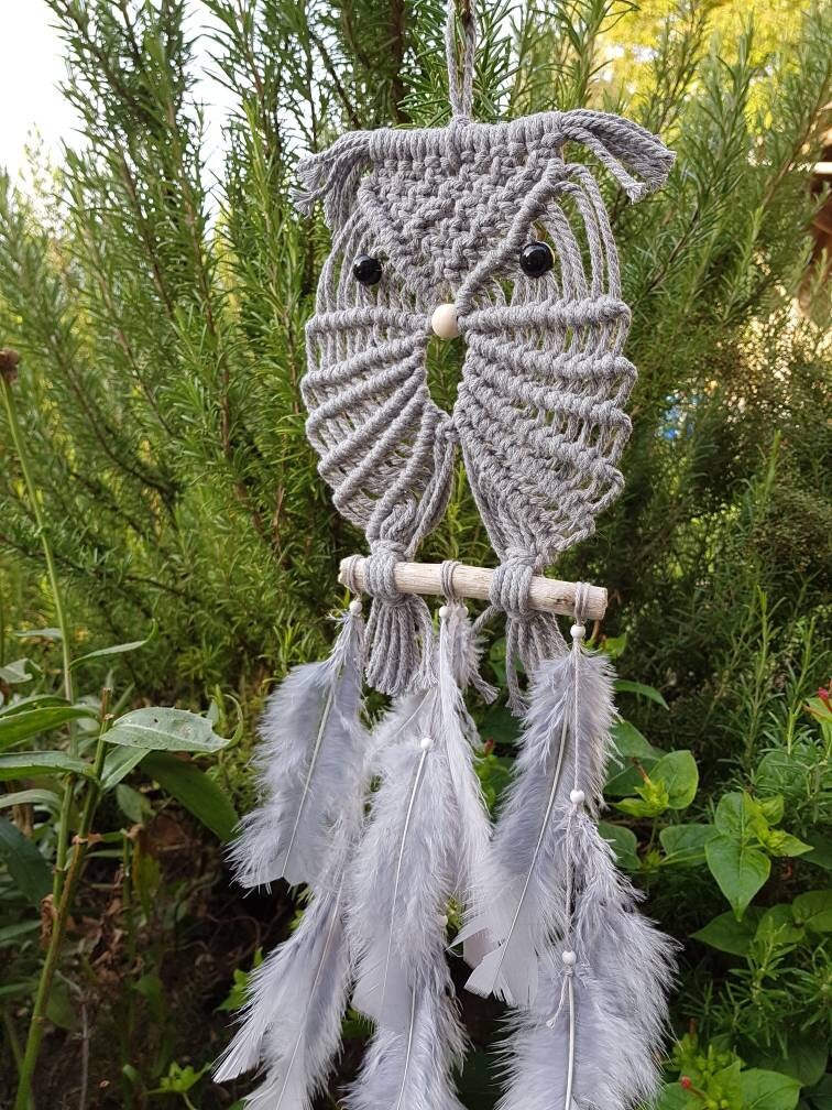 Le Hibou sur Sa Branche, Ornement en Macramé