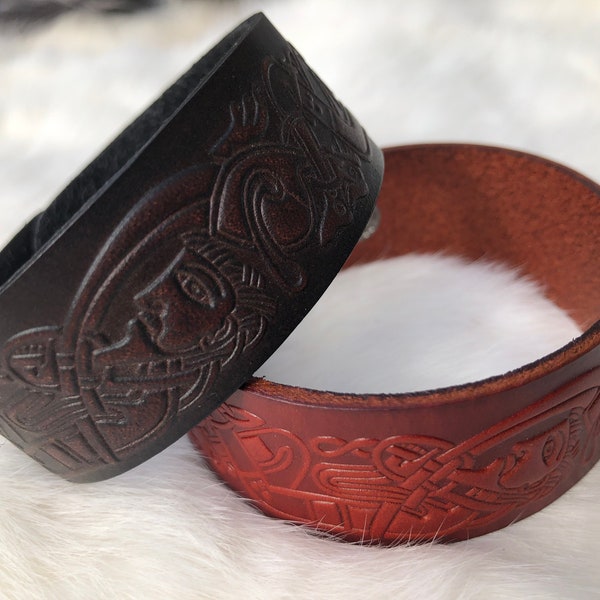 Bracelet viking en cuir