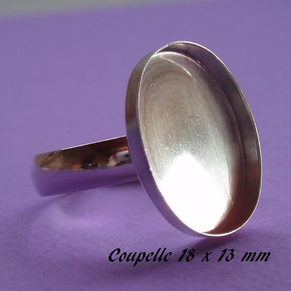 Support bague en argent .925, anneau lisse,, coupelle 18 x 13 mm