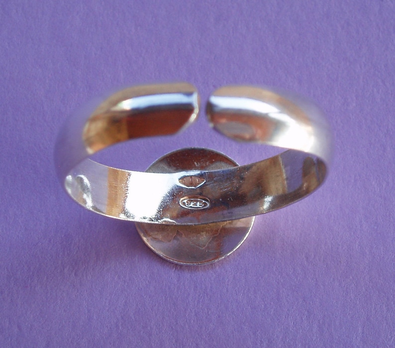 Solid silver ring holder .925, smooth ring, 10 mm tray image 3