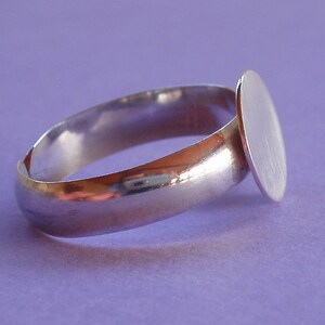 Solid silver ring holder .925, smooth ring, 10 mm tray image 2