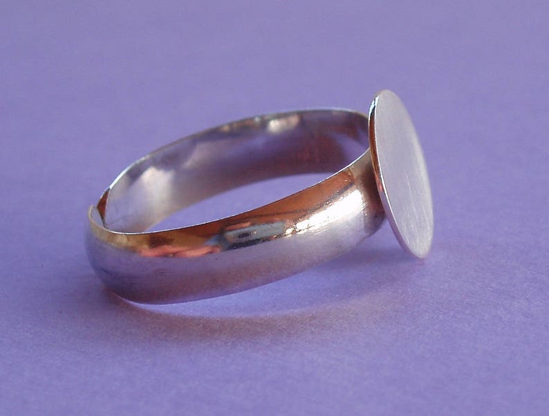 Solid silver ring holder .925, smooth ring, 10 mm tray image 2