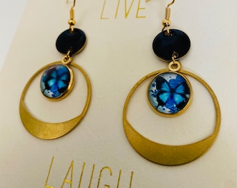 Boucles d'oreilles noires et  bleues