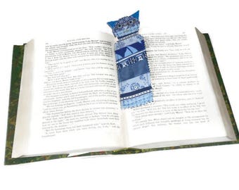 Blue patchwork cat bookmark