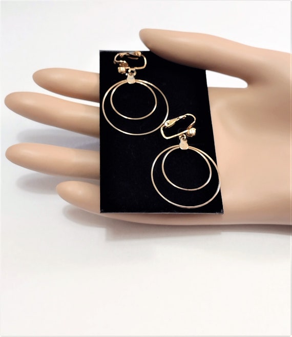 1 5/8" Double Hoop Clip On Earrings Vintage Gold … - image 4