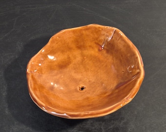 Small Dark Orange/Pink Oval Soap dish with Feet