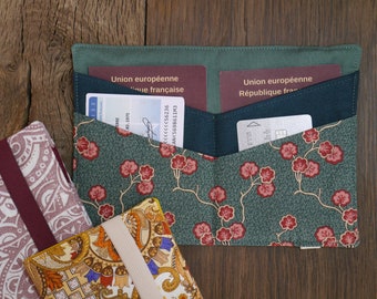 Etui à quatre compartiments pour passeport / carte grise / permis / carte identité / petits documents