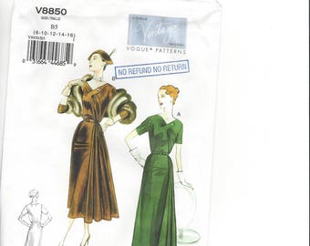 VINTAGE VOGUE V8850 PATTERN
