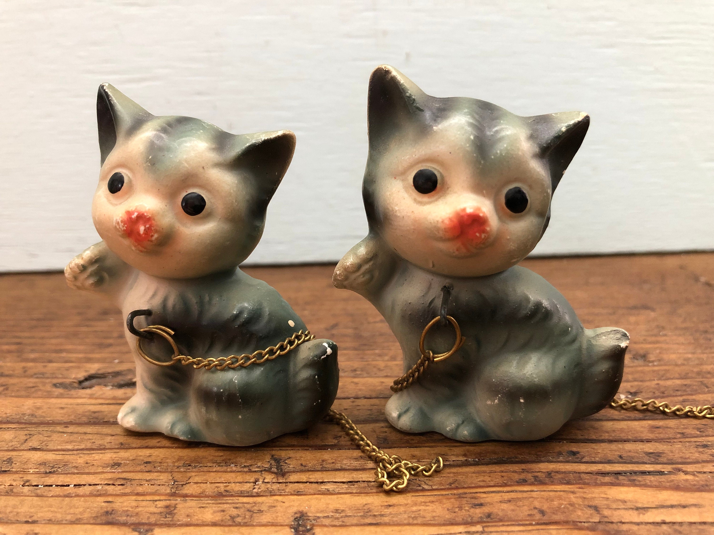 Retro Figurines, MOTHER CAT & Two KITTENS, Vintage Cat Family