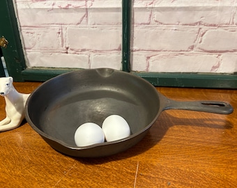 Vintage WAGNER WARE STEKPANNA, gjutjärn, 23 cm stekpanna, tillverkad i USA.