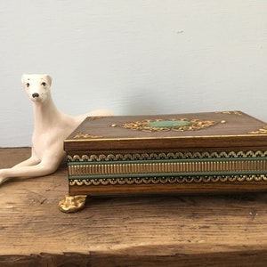 VINTAGE, FOOTED TOFFEE Tin