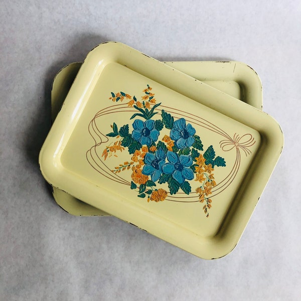 Vintage flower trays, vintage tin flower trays, pair vintage floral trays, vintage painted flower trays, painted flower tray, floral tray